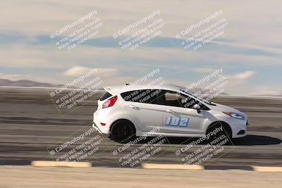 media/Jan-04-2026-SCCA SD (Sun) [[defc442887]]/4-Novice Group/Session 2 Bowl Speed Pans/